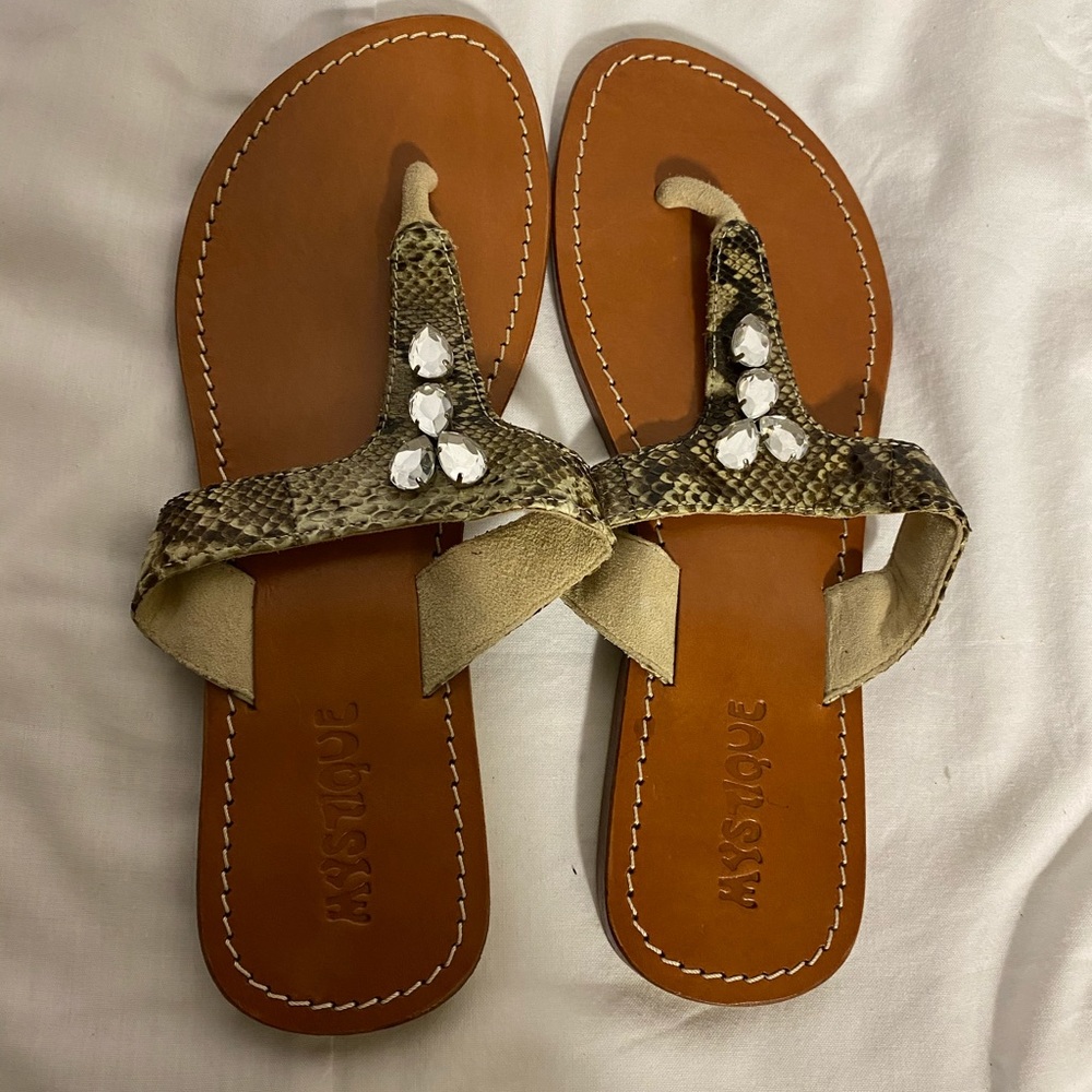Mystique sandals